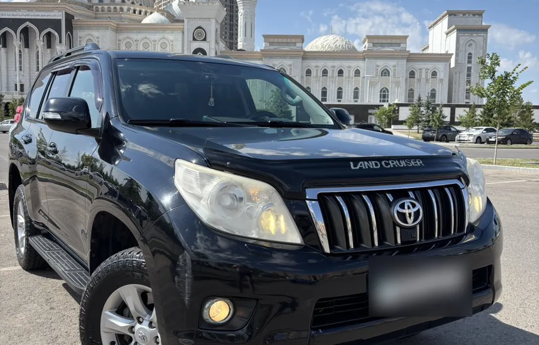 Toyota Land Cruiser Prado 2012