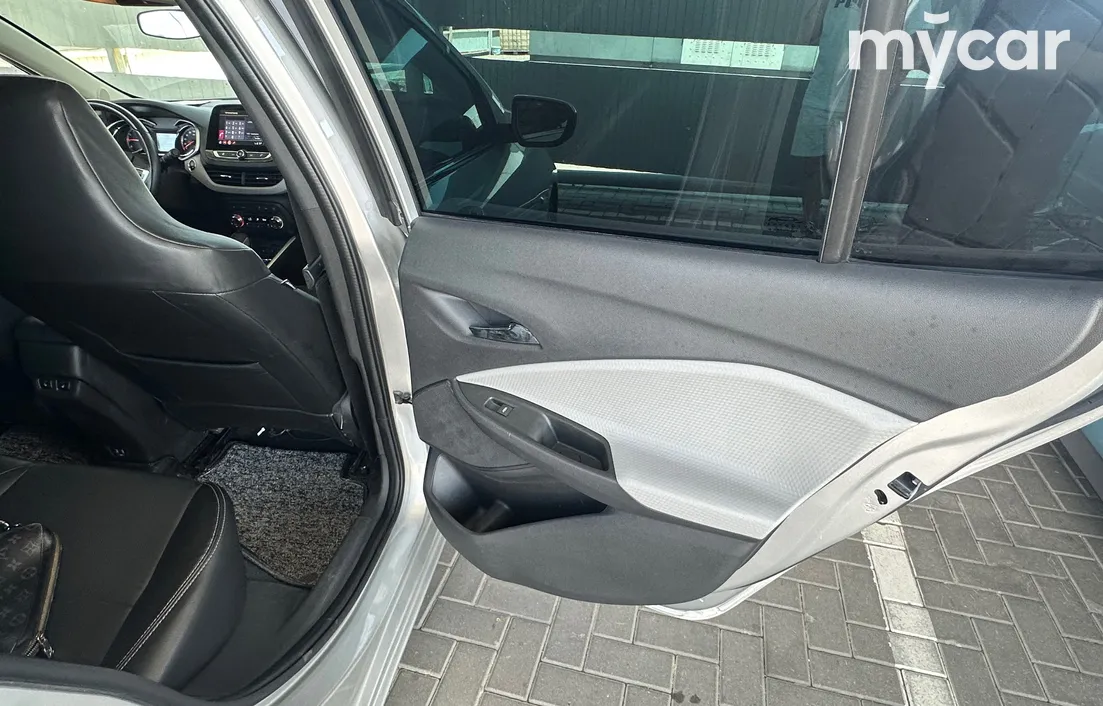 Chevrolet Onix 2023