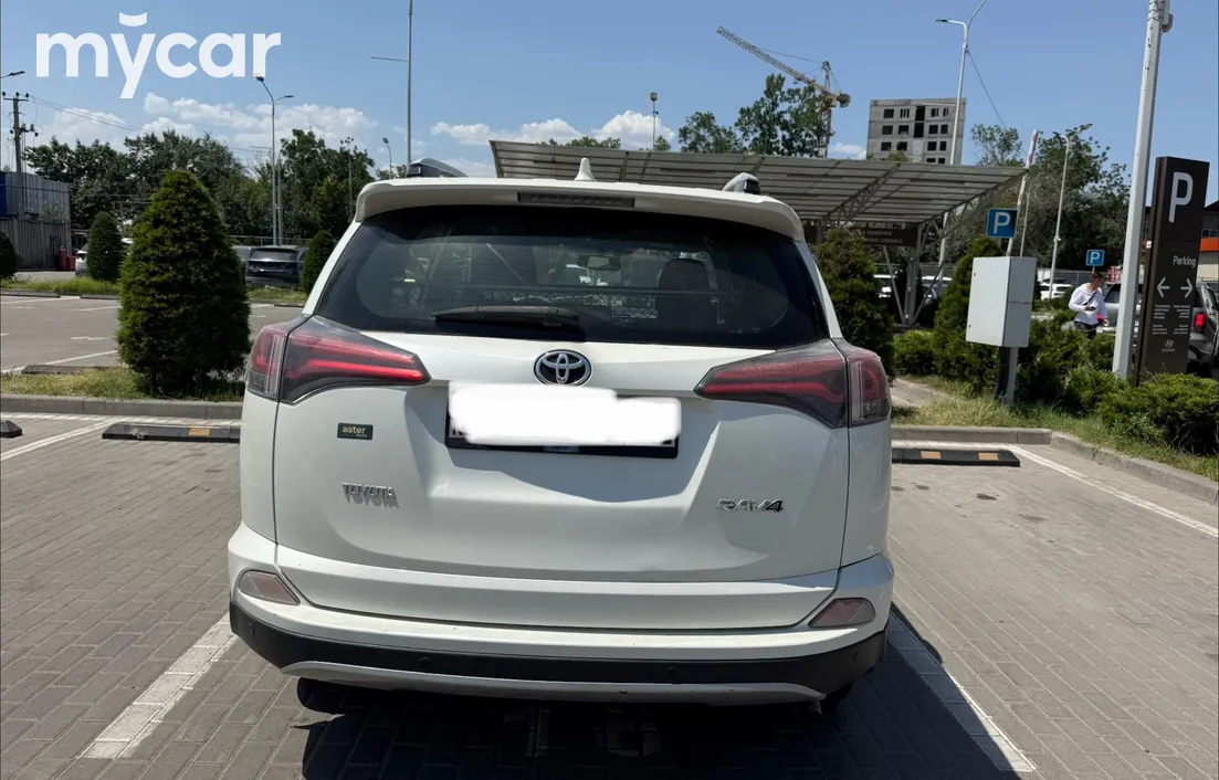 Toyota RAV4 2017
