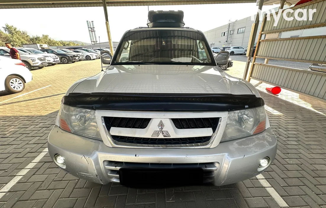 Mitsubishi Pajero 2006