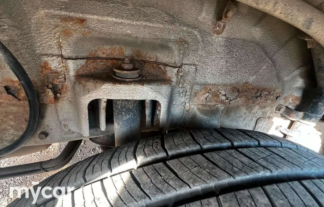Mitsubishi Pajero 2002