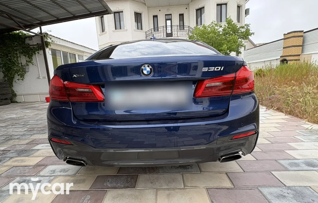 BMW 5 серия 2019