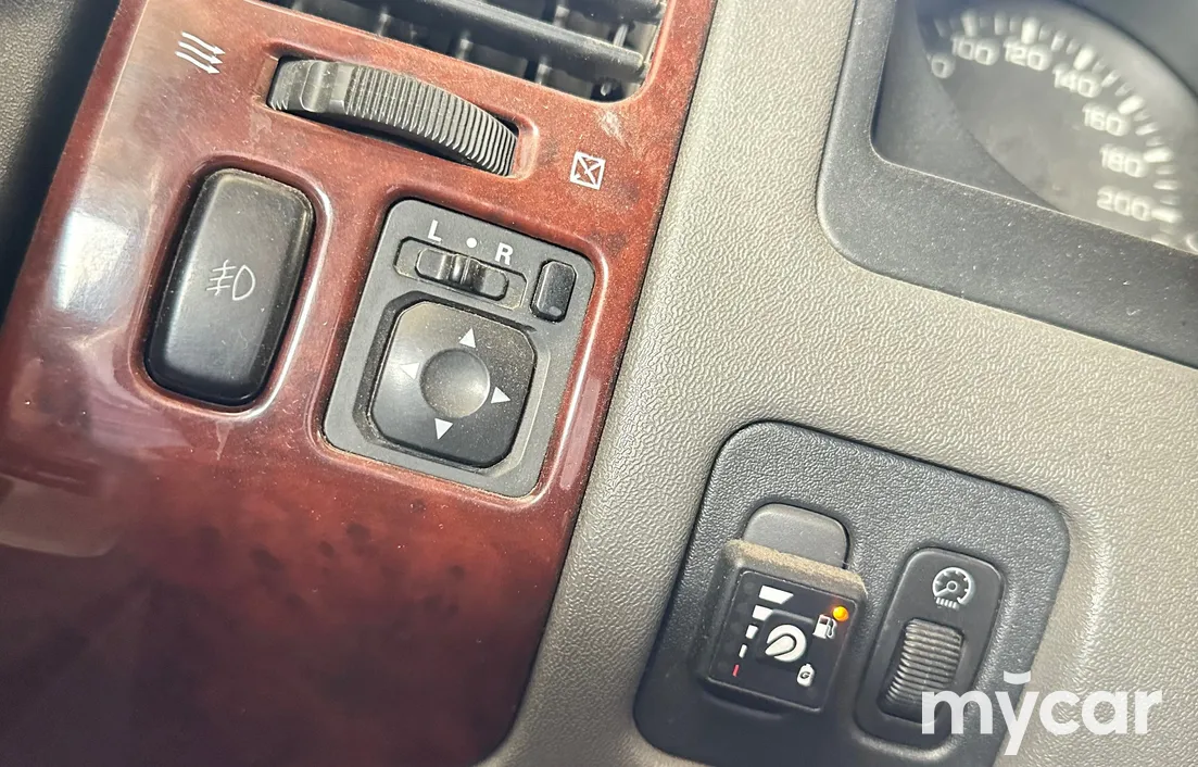 Mitsubishi Pajero 2006