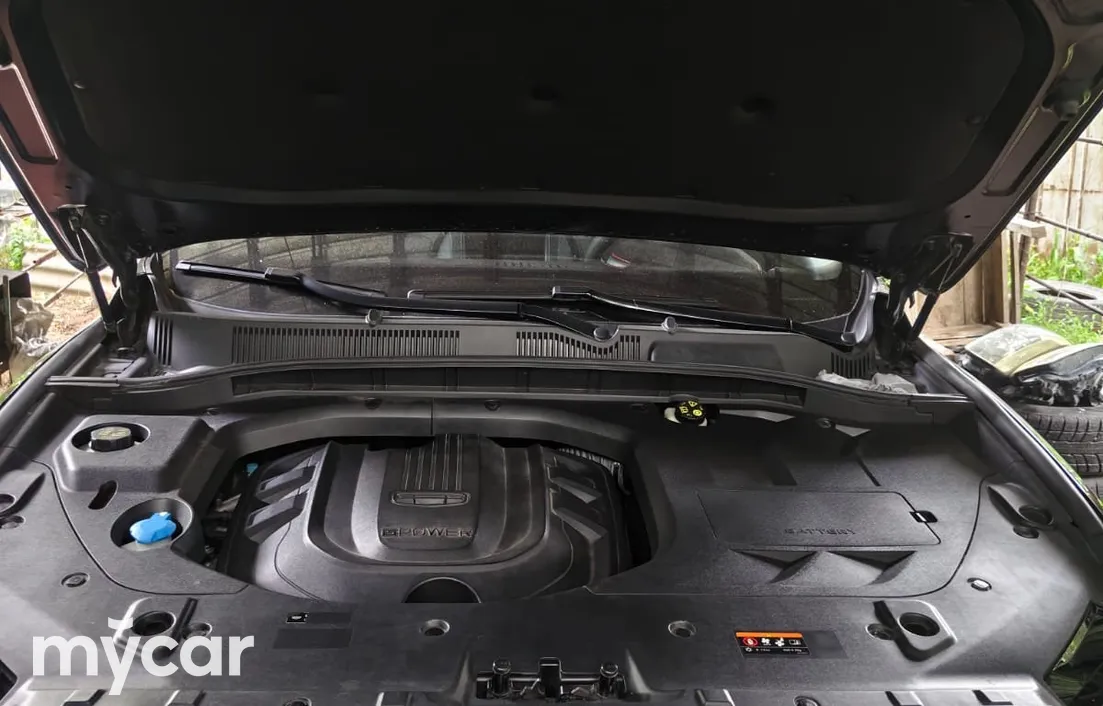 Geely Azkarra 2023