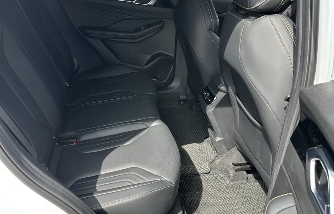 Geely Coolray 2025
