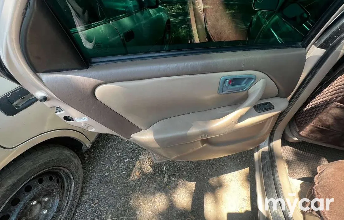 Toyota Camry 2000