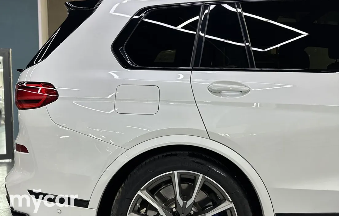 BMW X7 2022