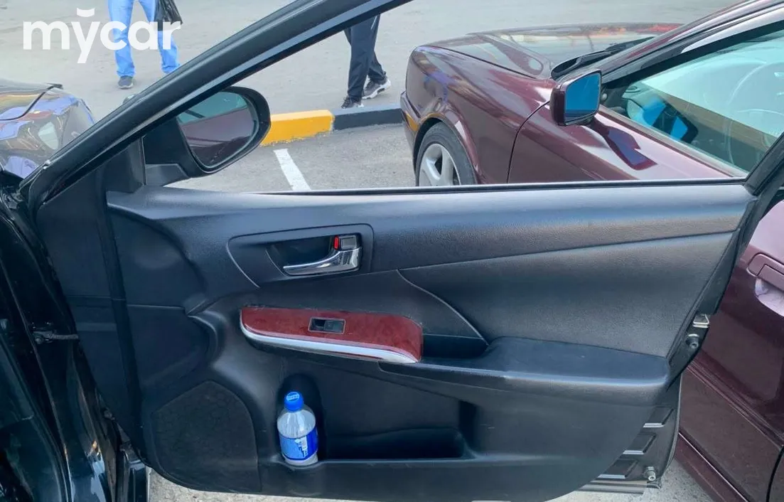 Toyota Camry 2011