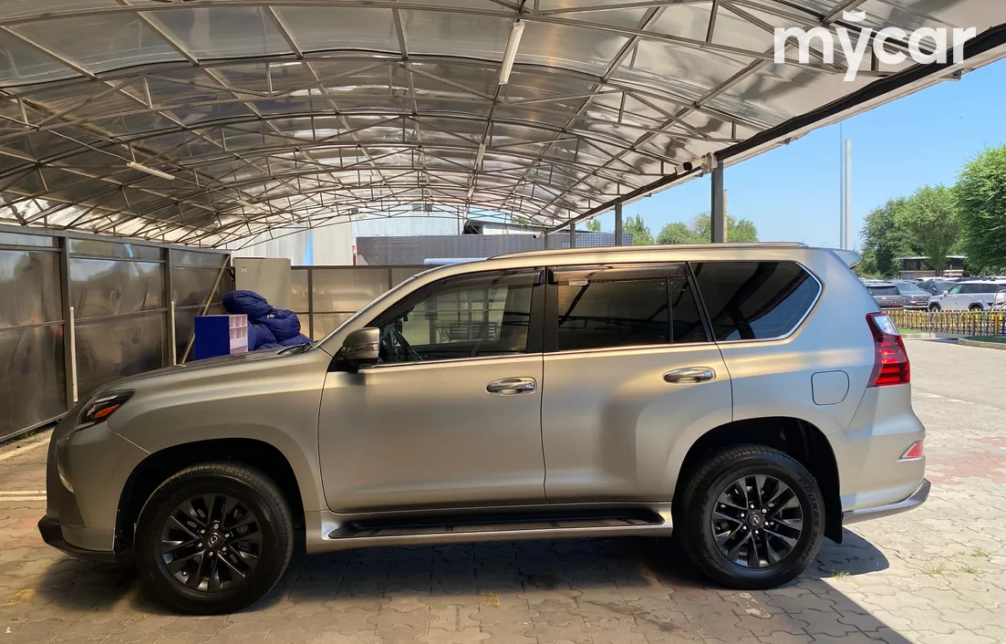 Lexus GX 2022