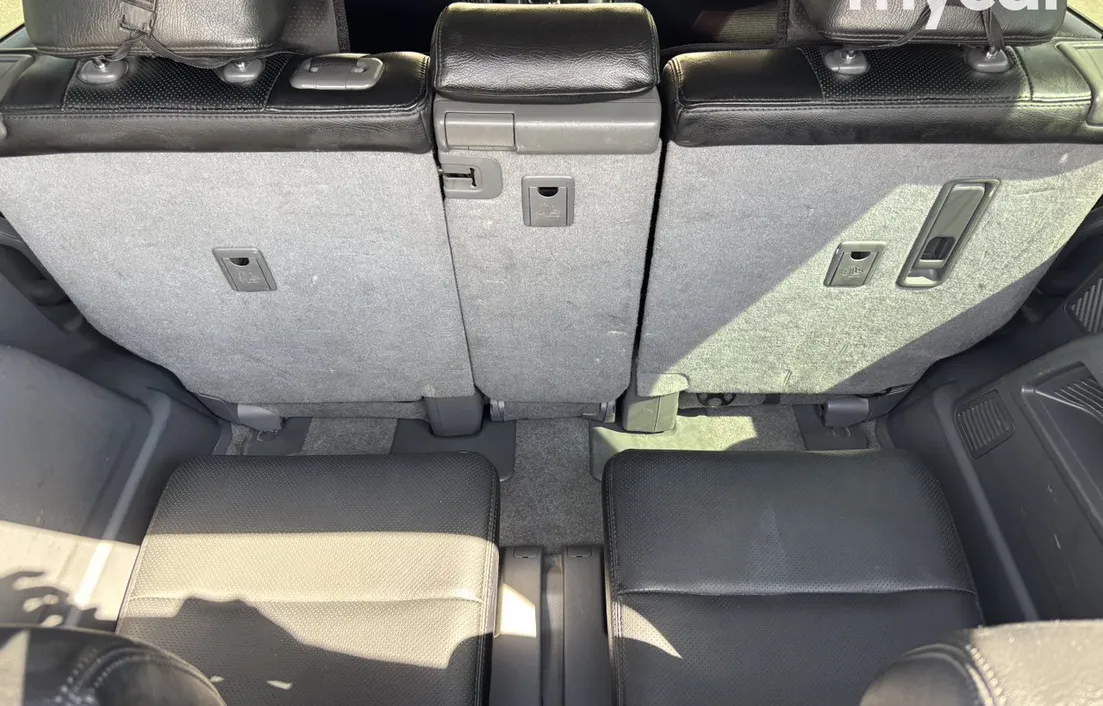 Toyota Land Cruiser Prado 2012