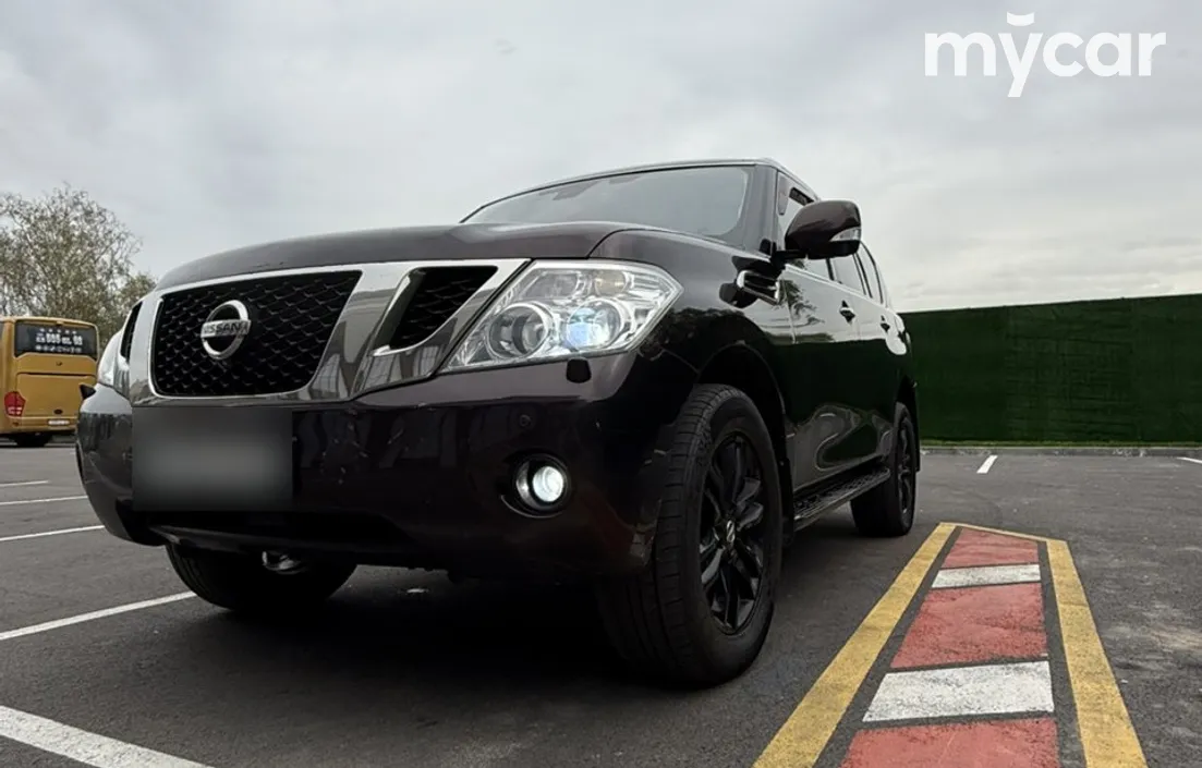 Nissan Patrol 2012