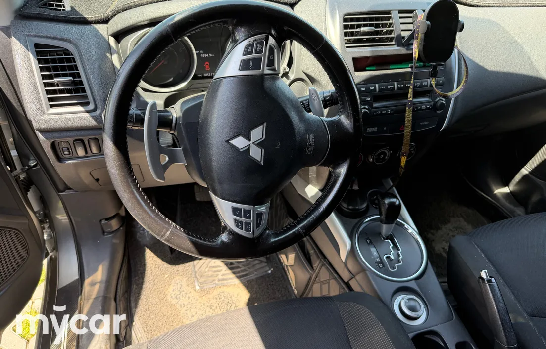 Mitsubishi ASX 2010