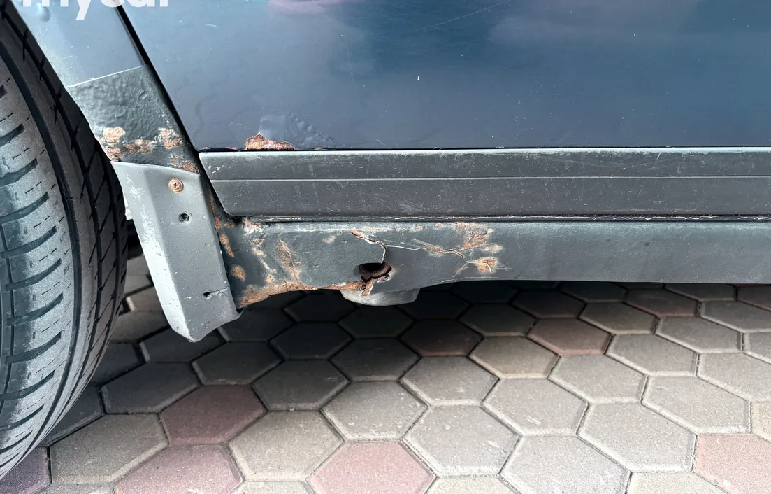 Mercedes-Benz E-Класс 1987