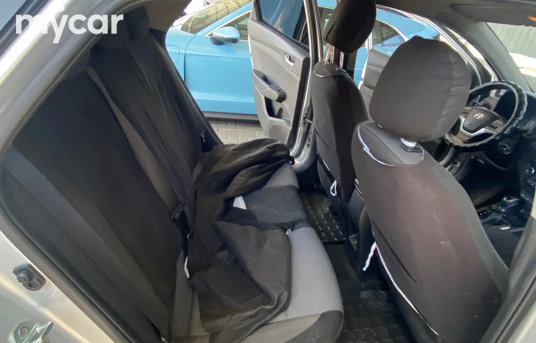 Hyundai Accent 2021