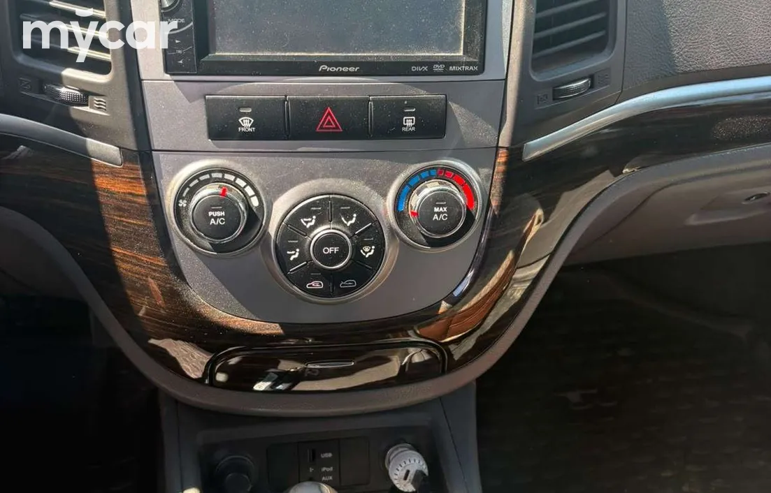 Hyundai Santa Fe 2010