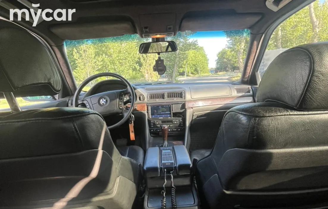 BMW 7 серия 1997