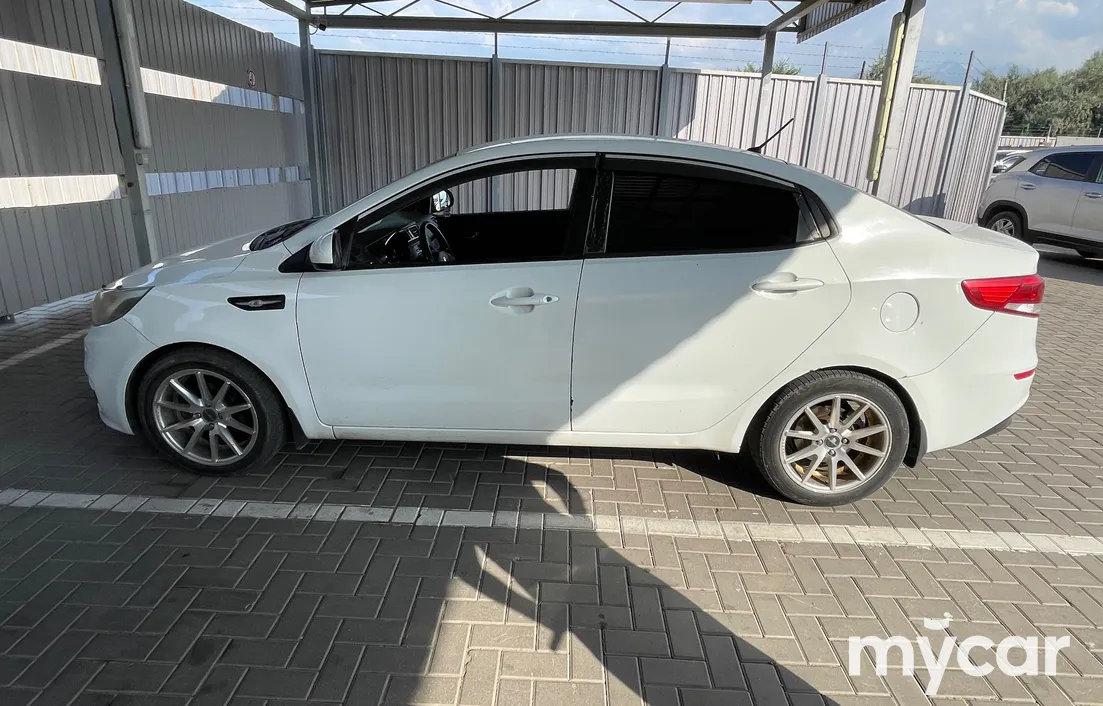 Kia Rio 2015
