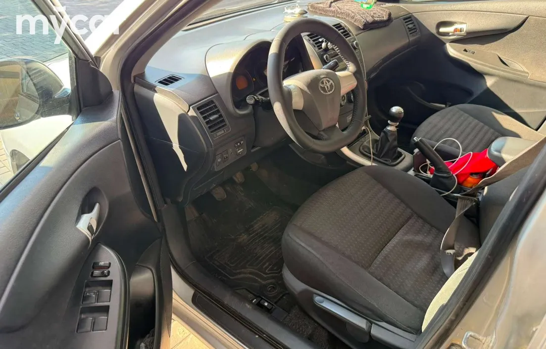 Toyota Corolla 2013