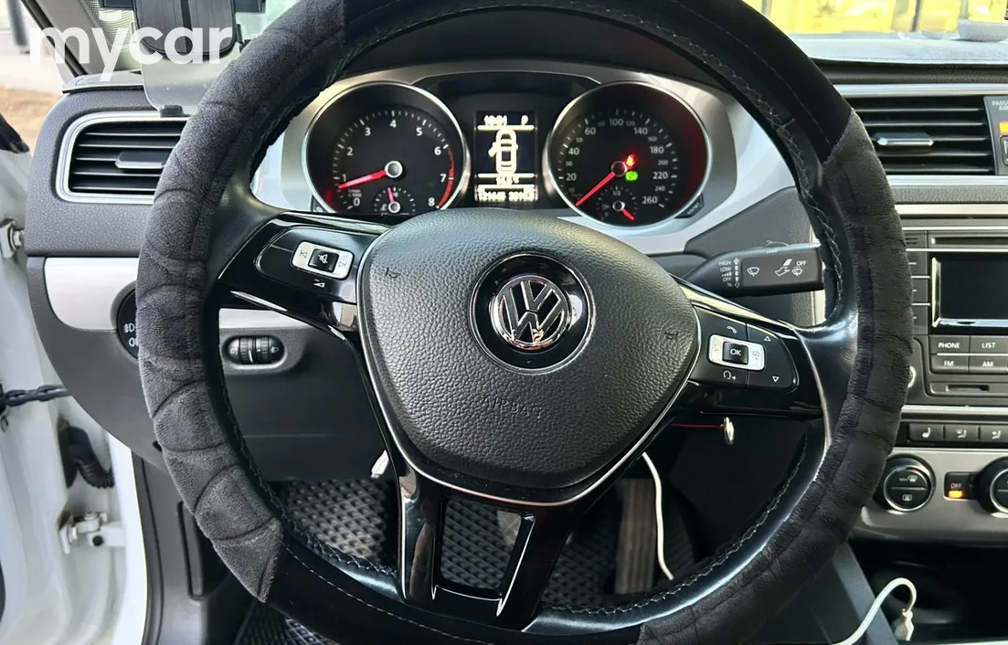 Volkswagen Jetta 2018