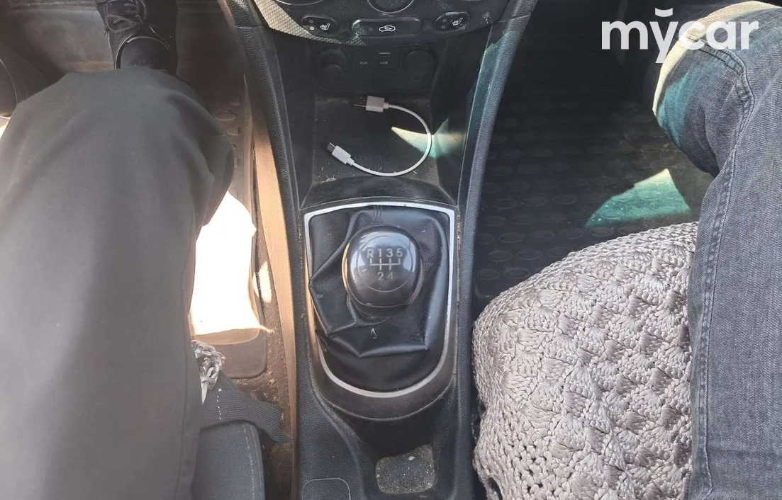 Hyundai Solaris 2014