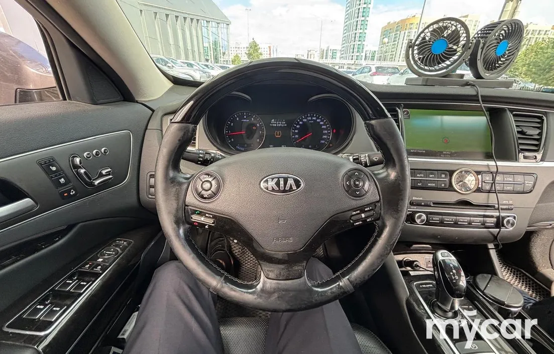 Kia K9 2014
