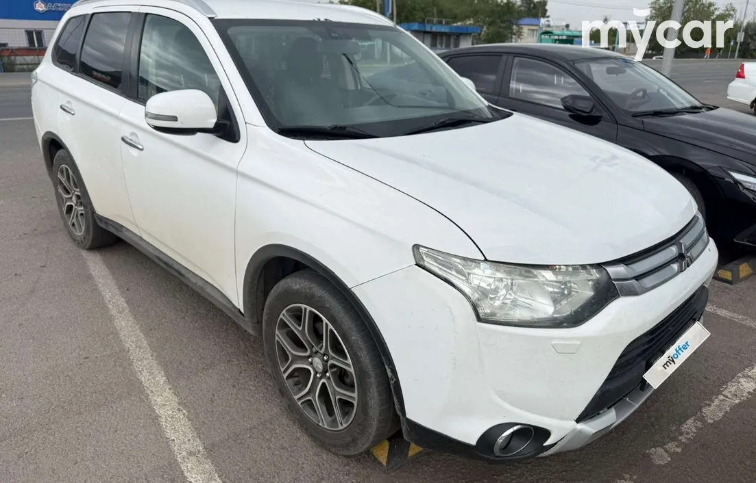 Mitsubishi Outlander 2014