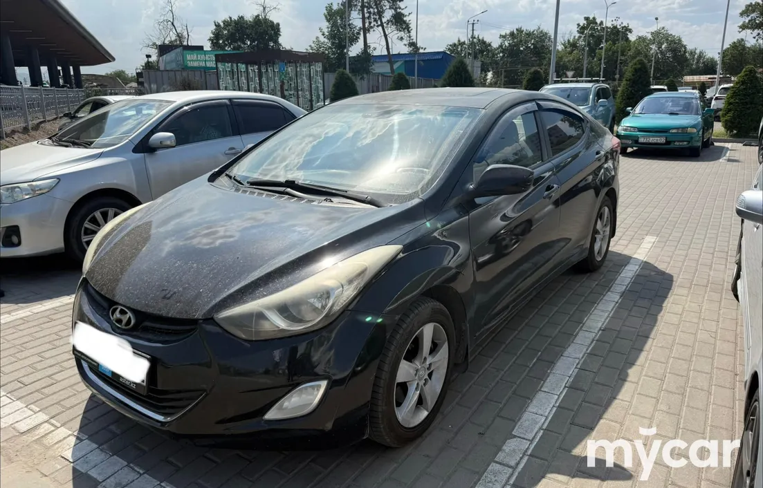 Hyundai Elantra 2011