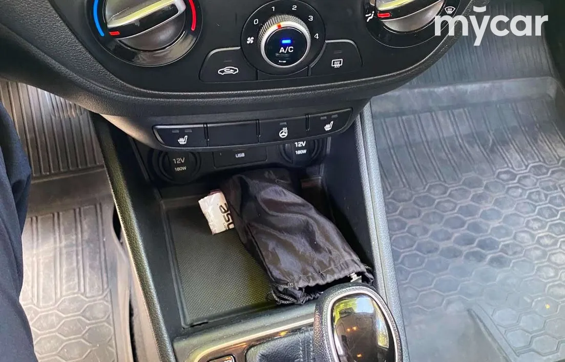 Hyundai Accent 2021