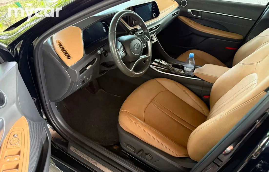 Hyundai Sonata 2021