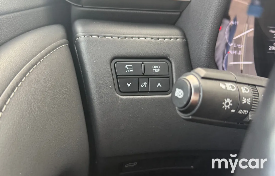 Lexus LX 2023