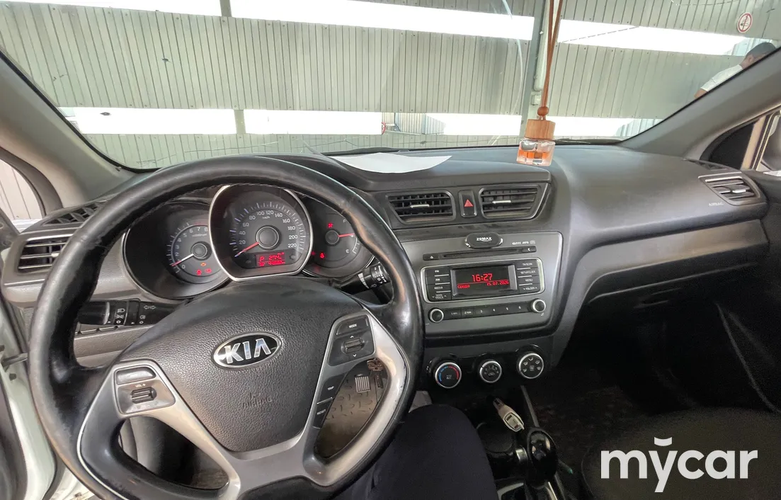 Kia Rio 2015