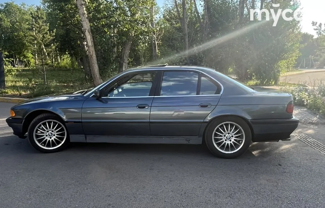 BMW 7 серия 1997