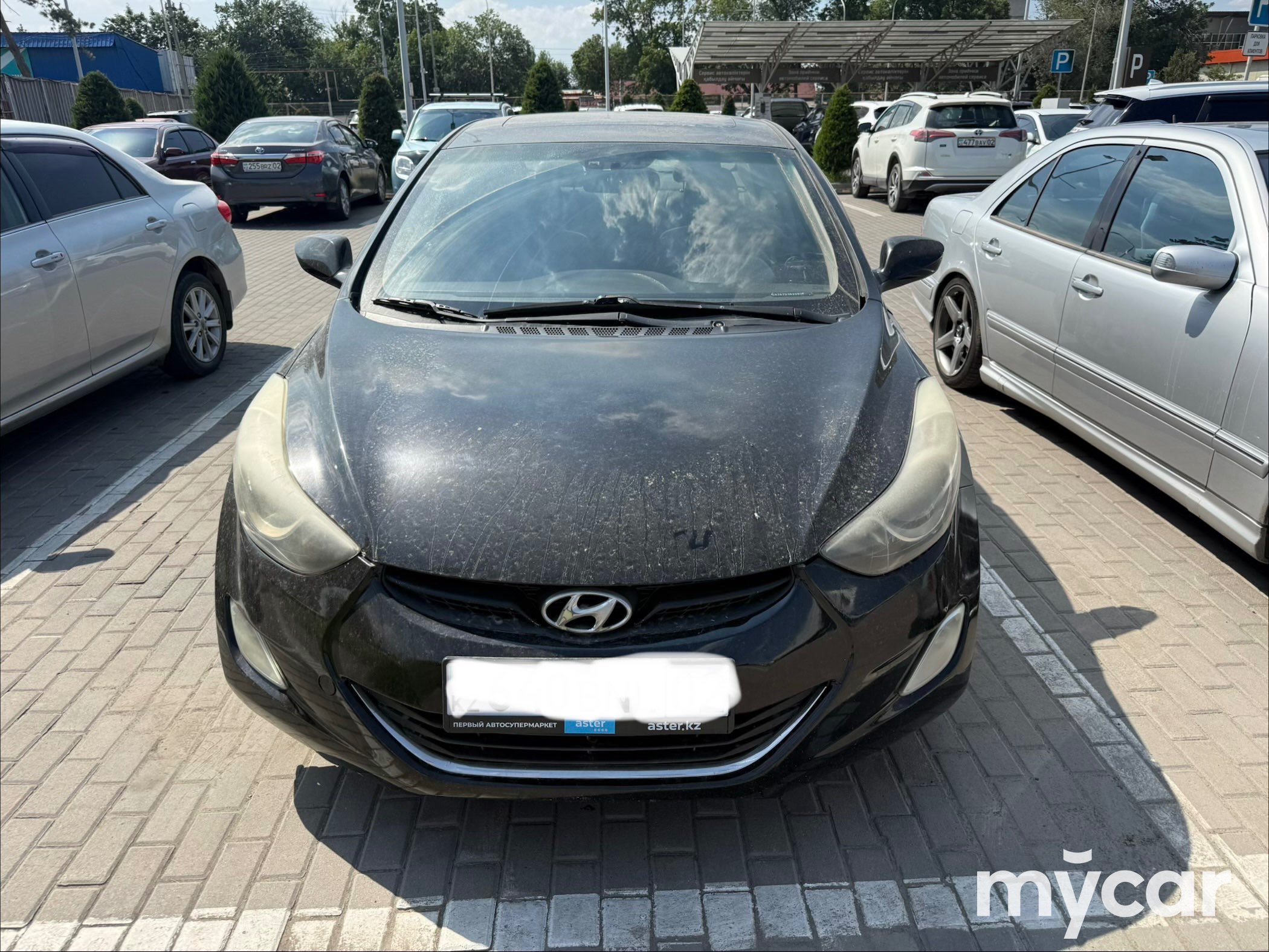 Hyundai Elantra 2011