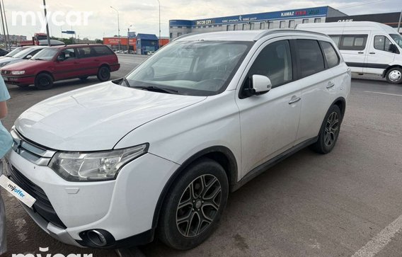 Mitsubishi Outlander 2014