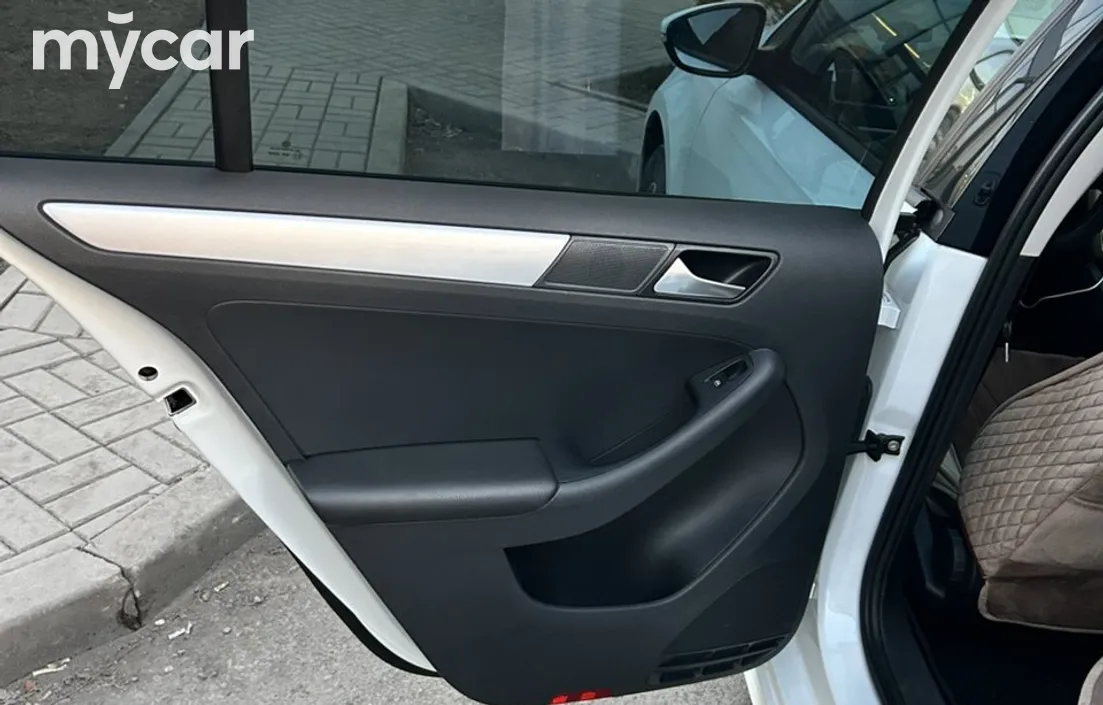 Volkswagen Jetta 2018