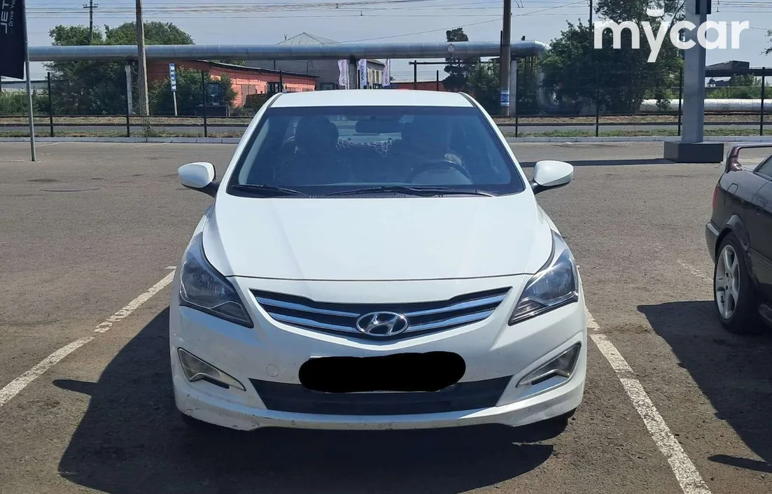 Hyundai Solaris 2014
