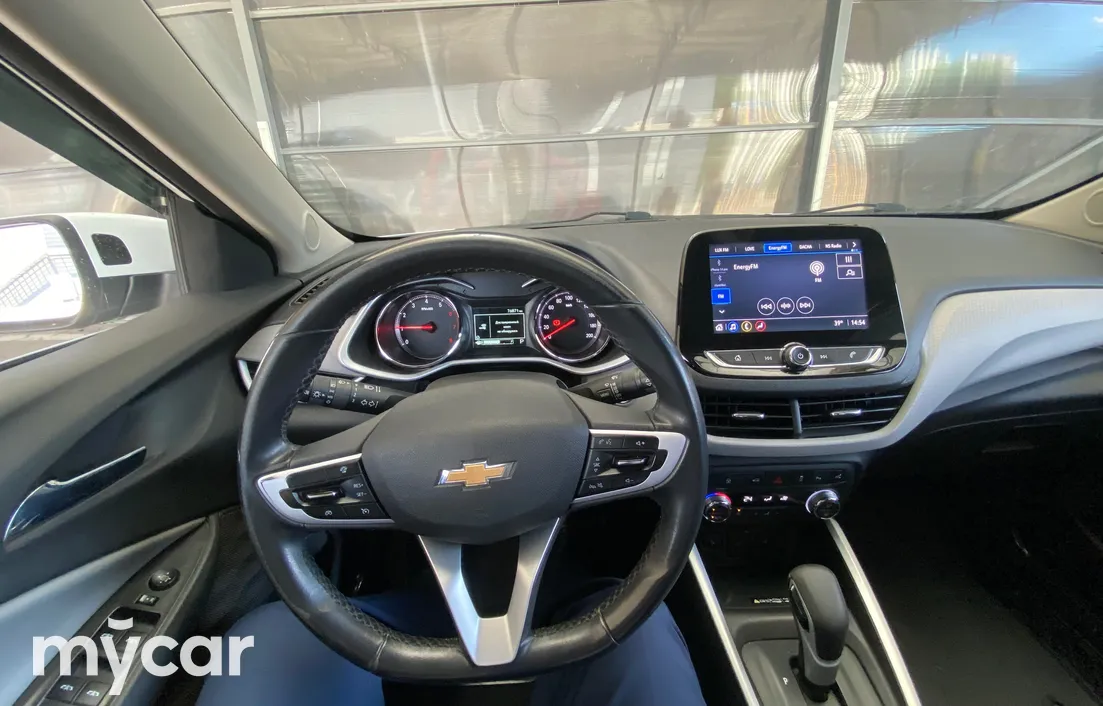 Chevrolet Onix 2023