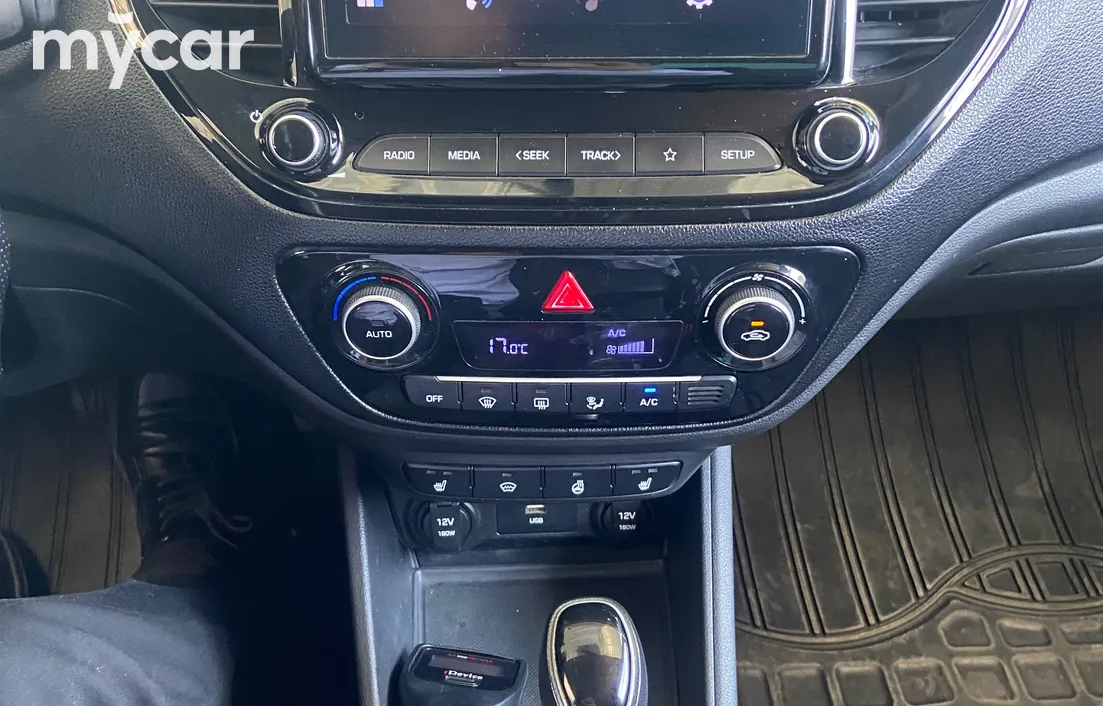 Hyundai Accent 2021