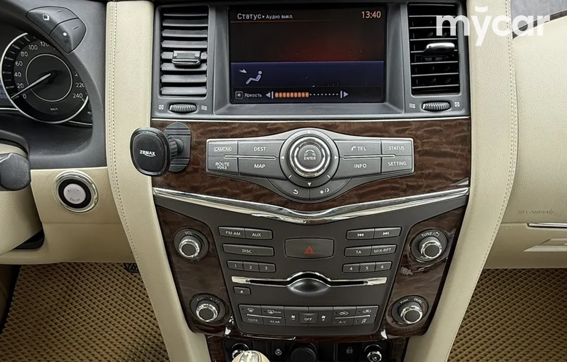 Nissan Patrol 2012