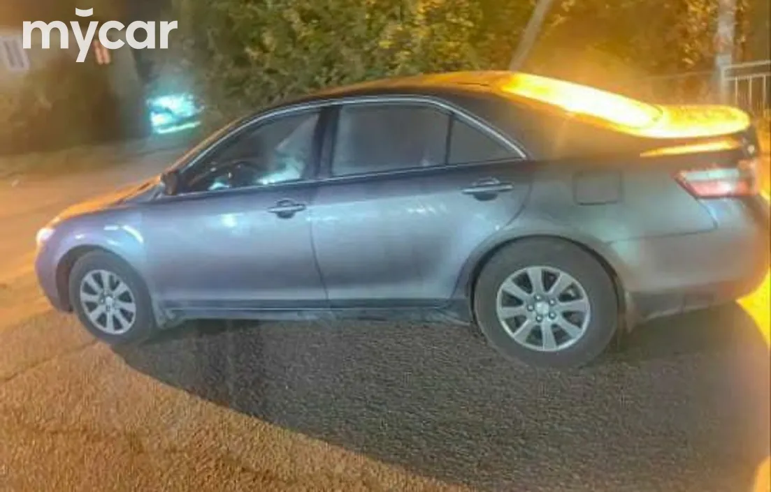 Toyota Camry 2010