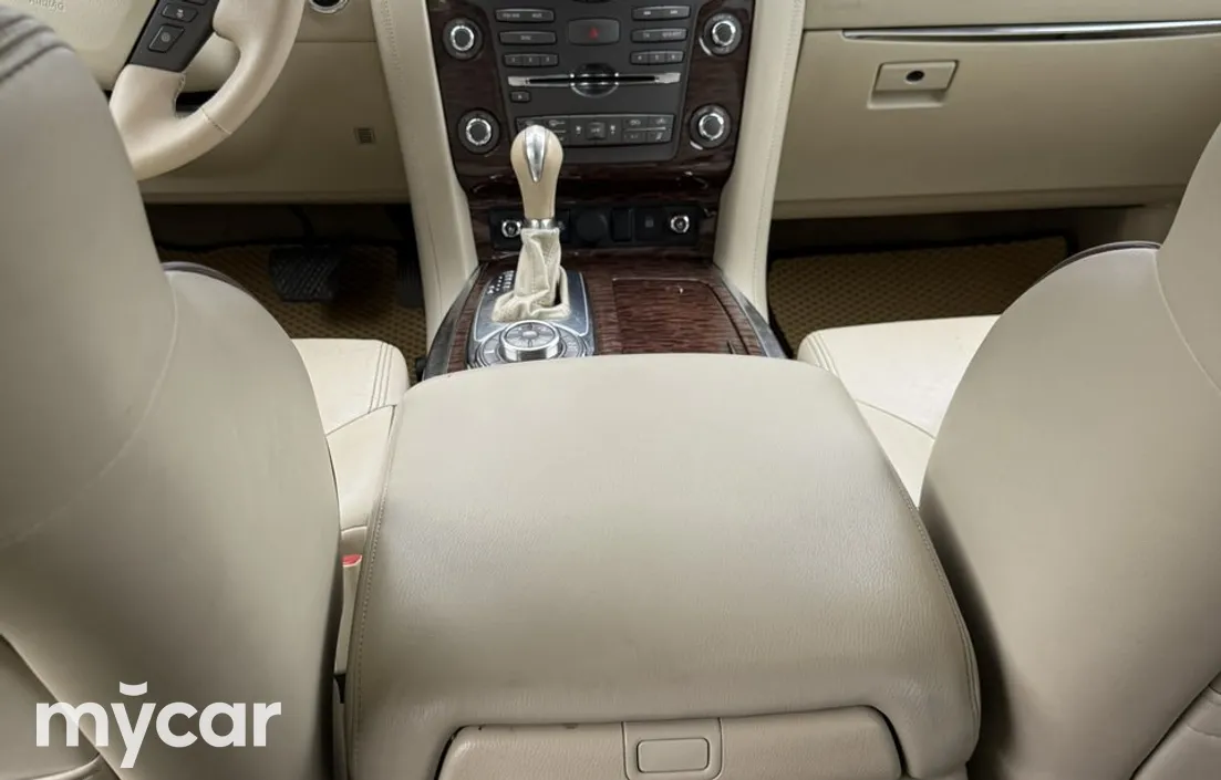 Nissan Patrol 2012