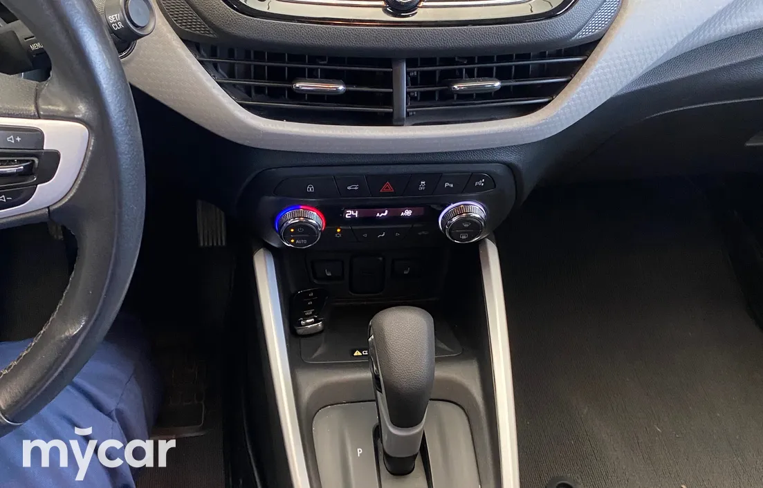 Chevrolet Onix 2023