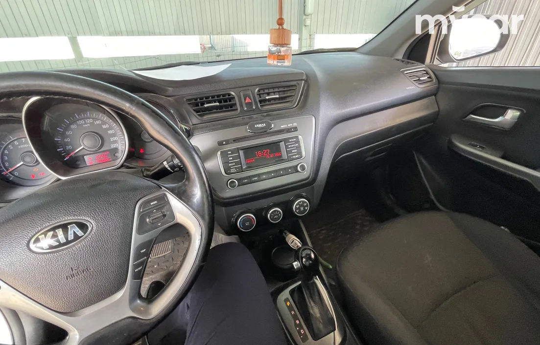 Kia Rio 2015