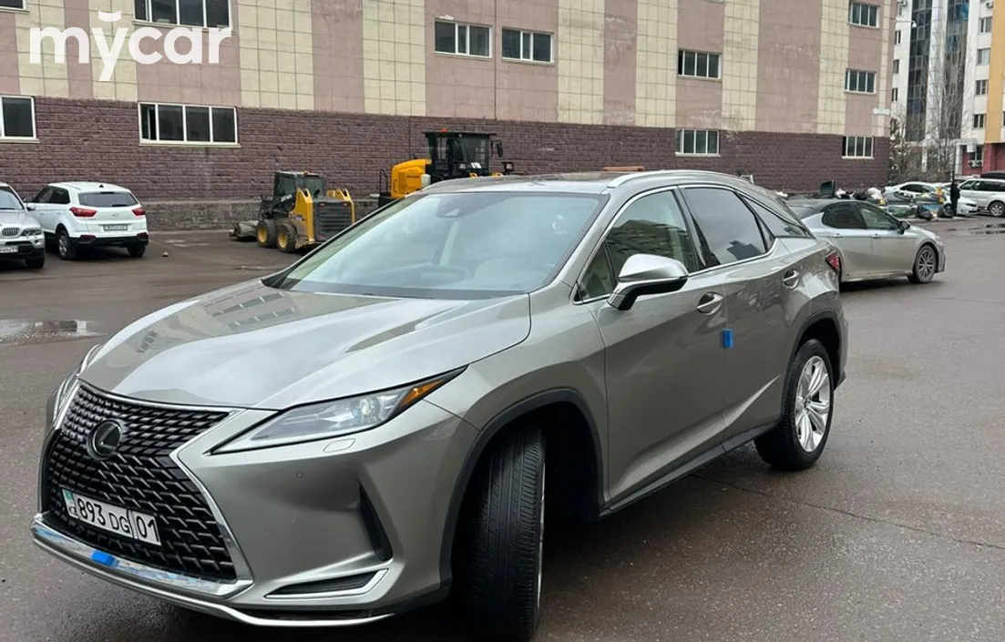 Lexus RX 2020