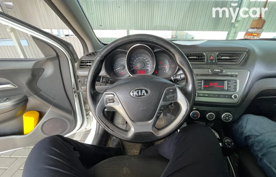Kia Rio 2015