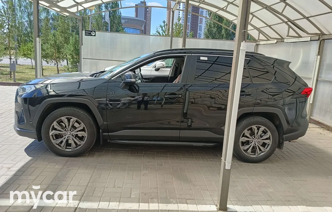 Toyota RAV4 2023