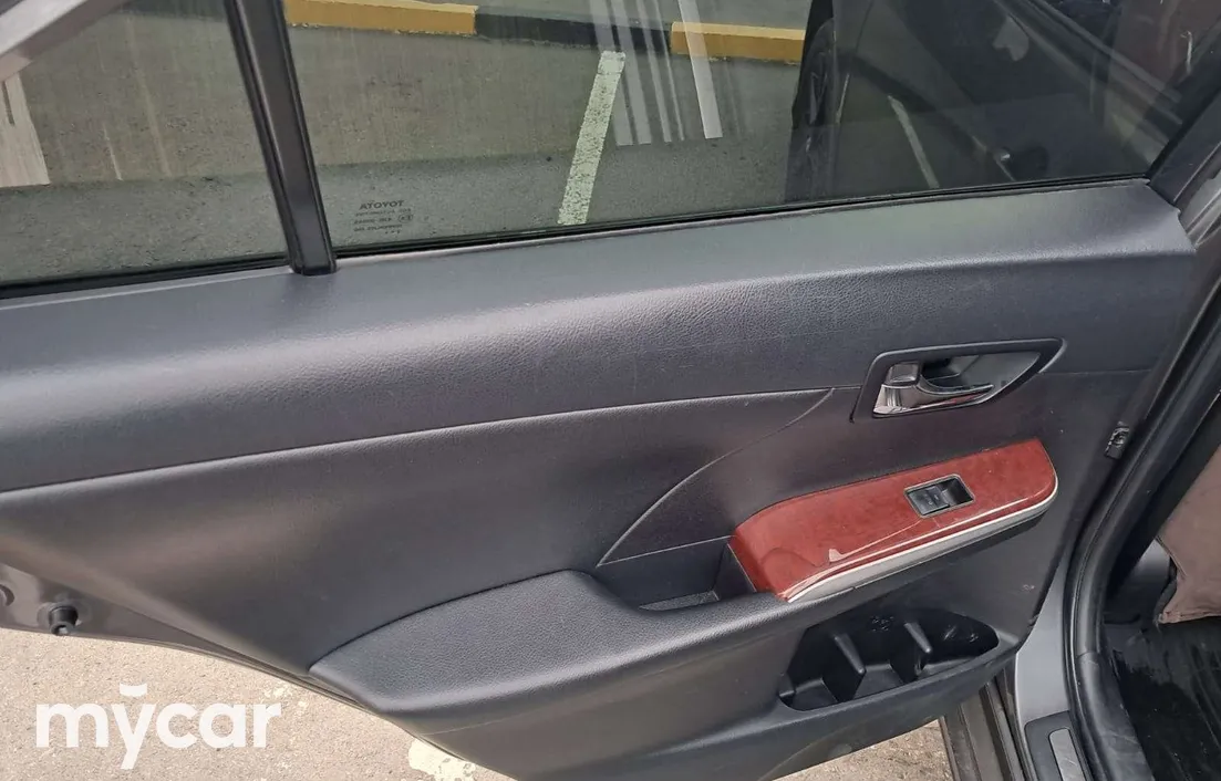 Toyota Camry 2012
