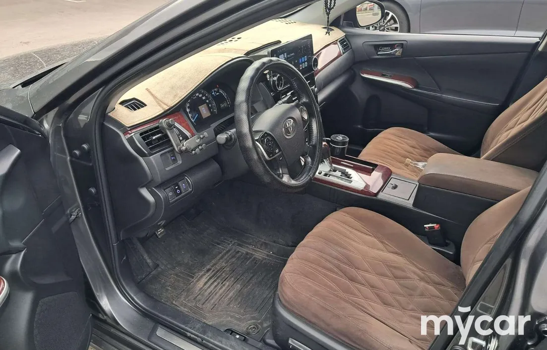Toyota Camry 2012