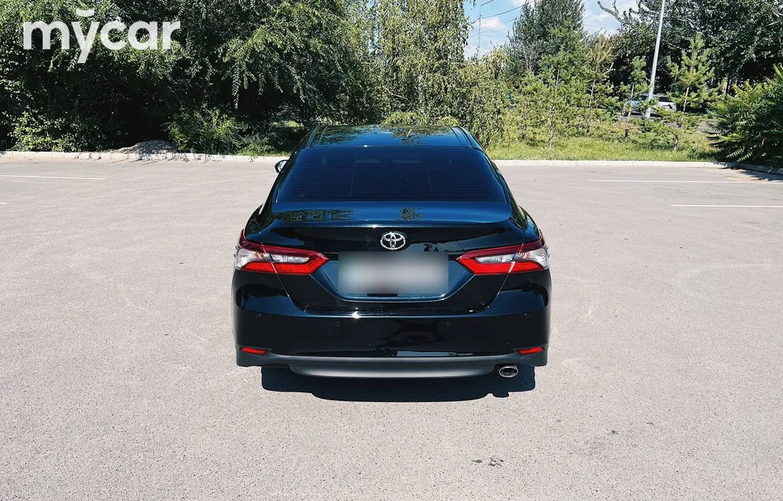 Toyota Camry 2023