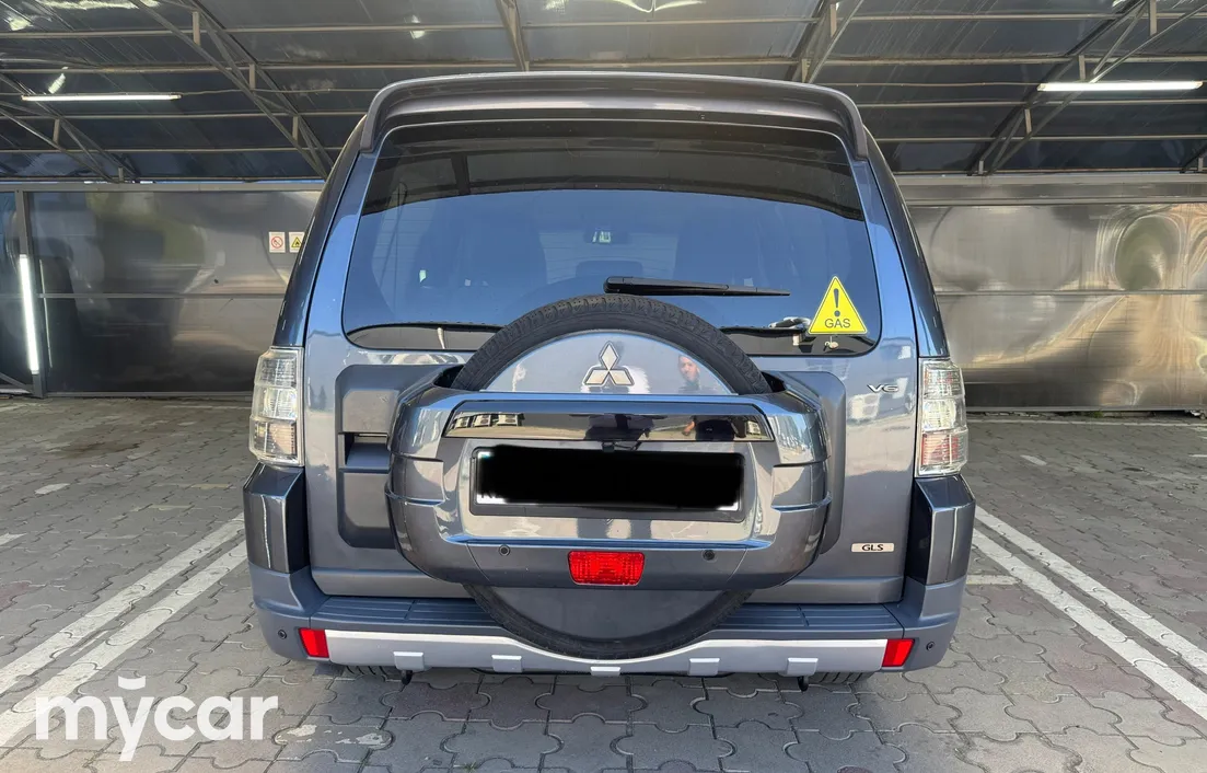 Mitsubishi Pajero 2008